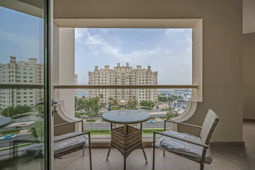 2 Bedrooms Apartment in Al Hallawi