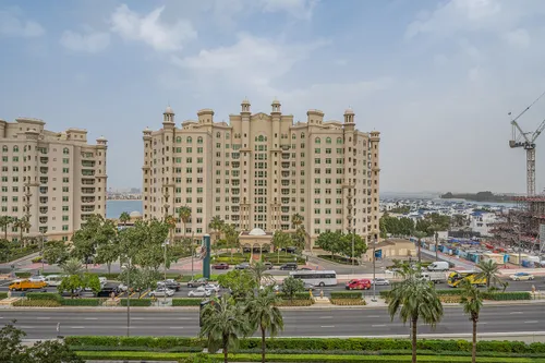 2 Bedrooms Apartment in Al Hallawi