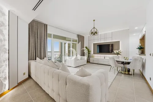 Upgraded | Mid Floor | E - Type