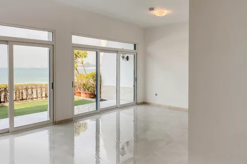 5 Bedrooms Villa in Palma Residences