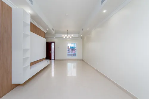 3 Bedrooms Villa in Mirabella 7