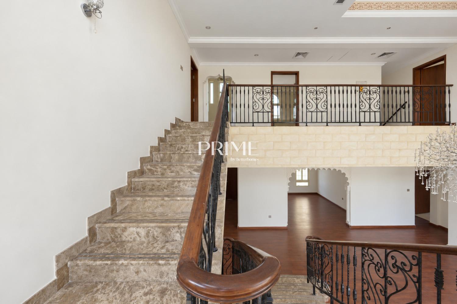 4 Bedrooms Villa in Cluster 26