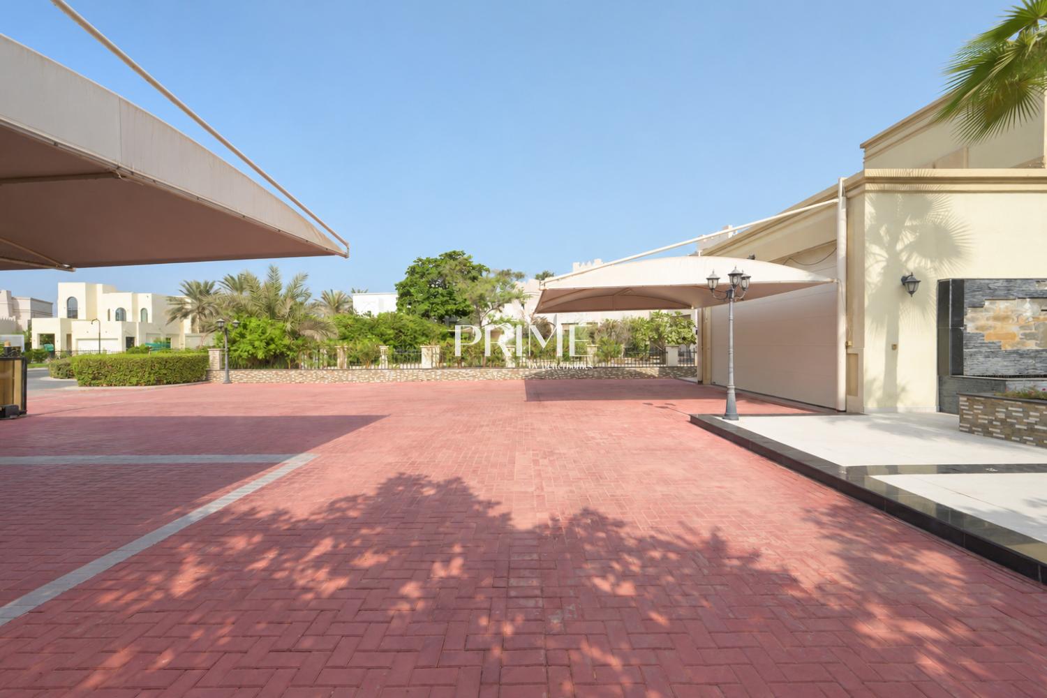 4 Bedrooms Villa in Cluster 26