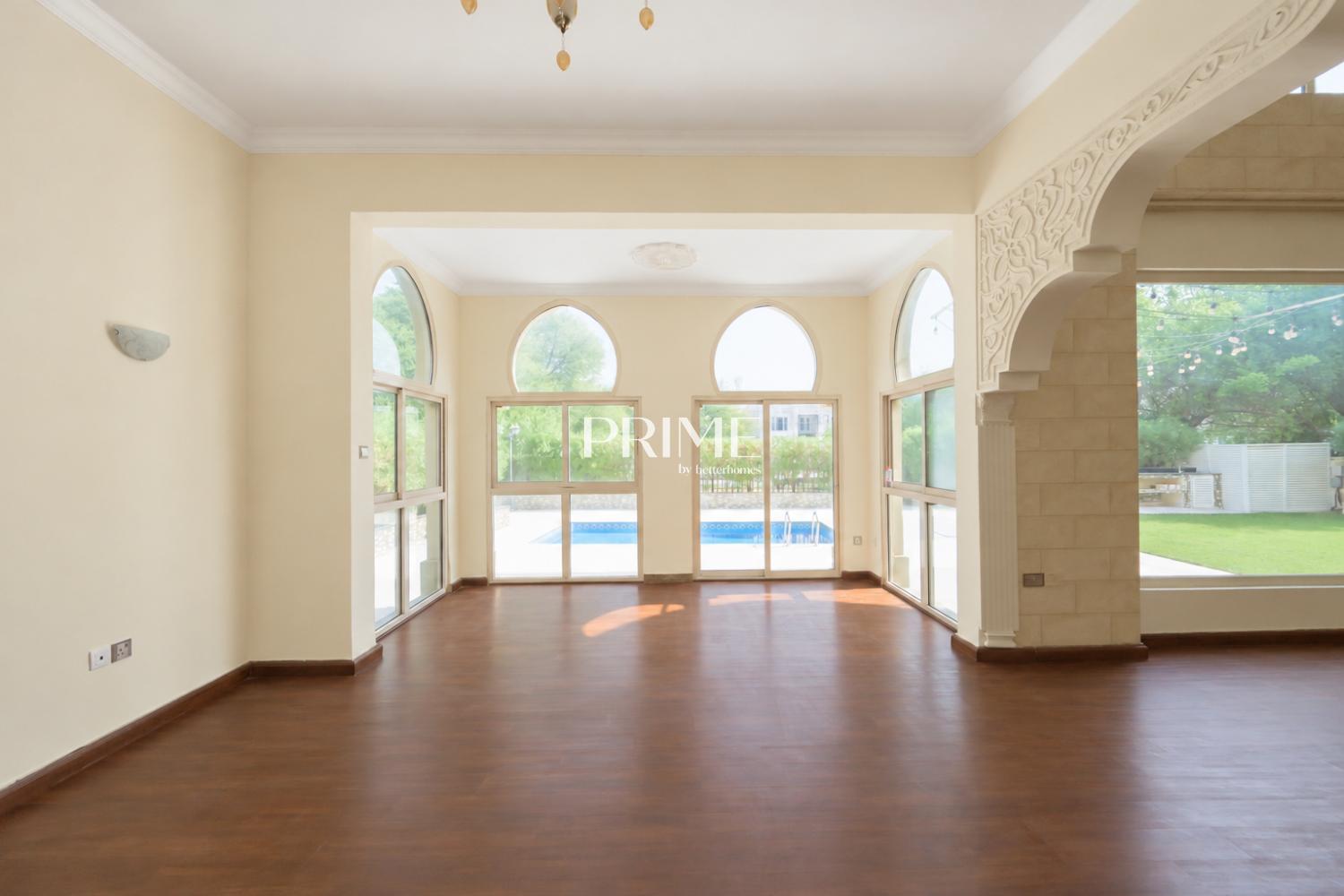 4 Bedrooms Villa in Cluster 26