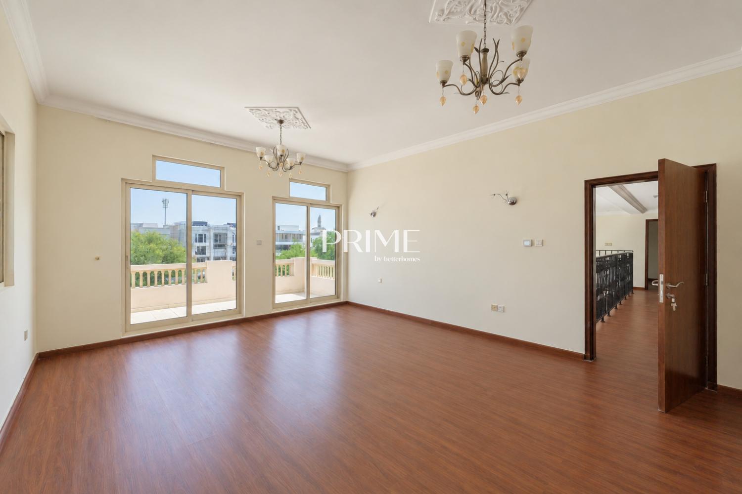 4 Bedrooms Villa in Cluster 26