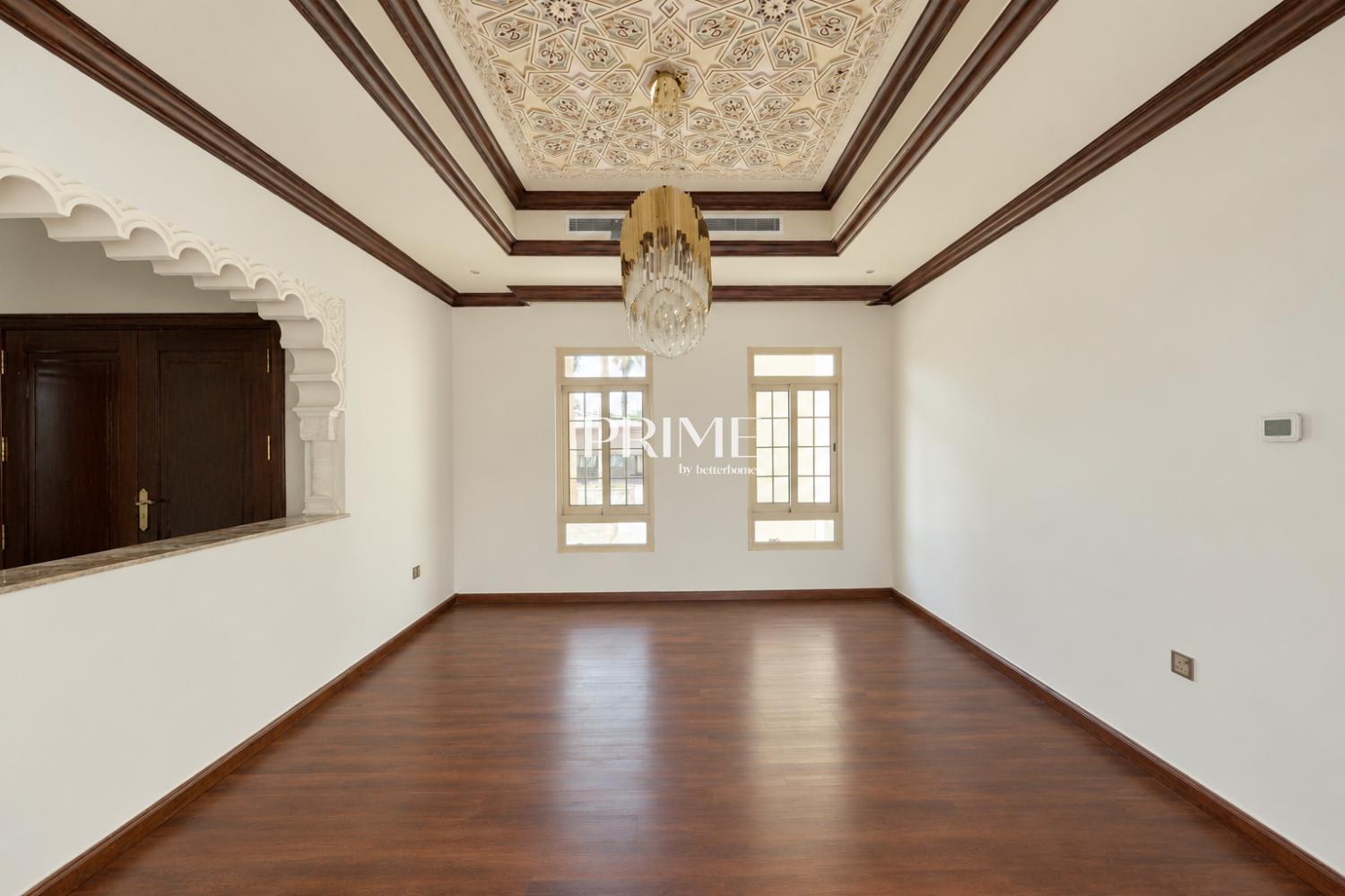 4 Bedrooms Villa in Cluster 26