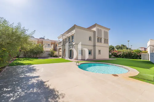 Well Maintained | Large Plot | Private Pool