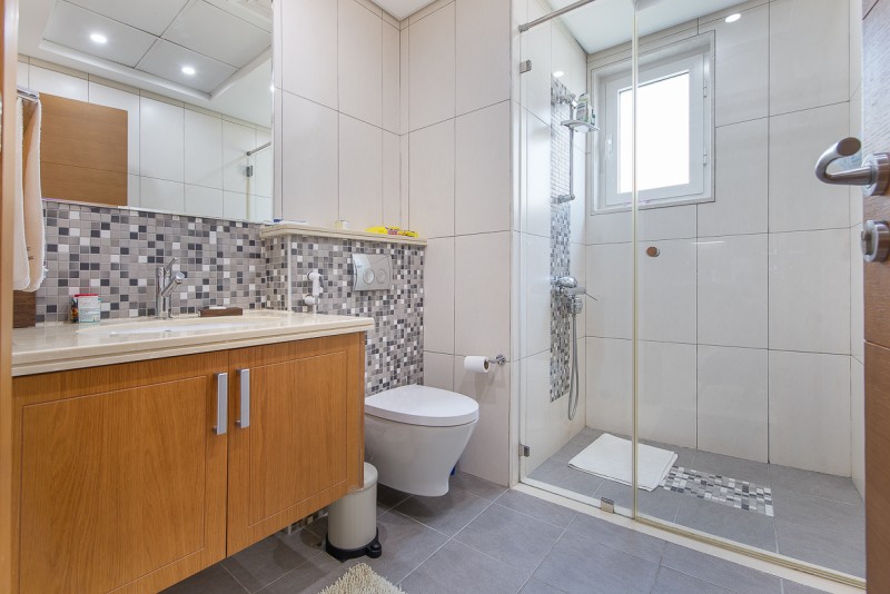 3 Bedrooms Villa in District 1 Regional