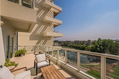 3 Bedrooms Apartment in Cluster A