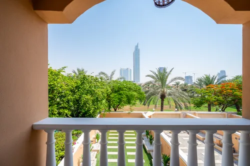 1 Bedroom Townhouse in Mediterranean Townhouse