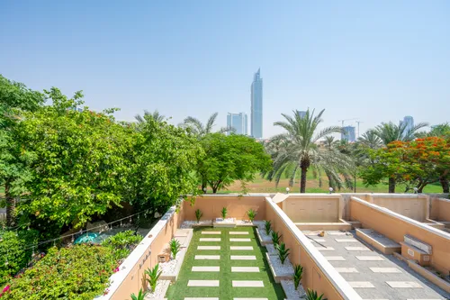 1 Bedroom Townhouse in Mediterranean Townhouse