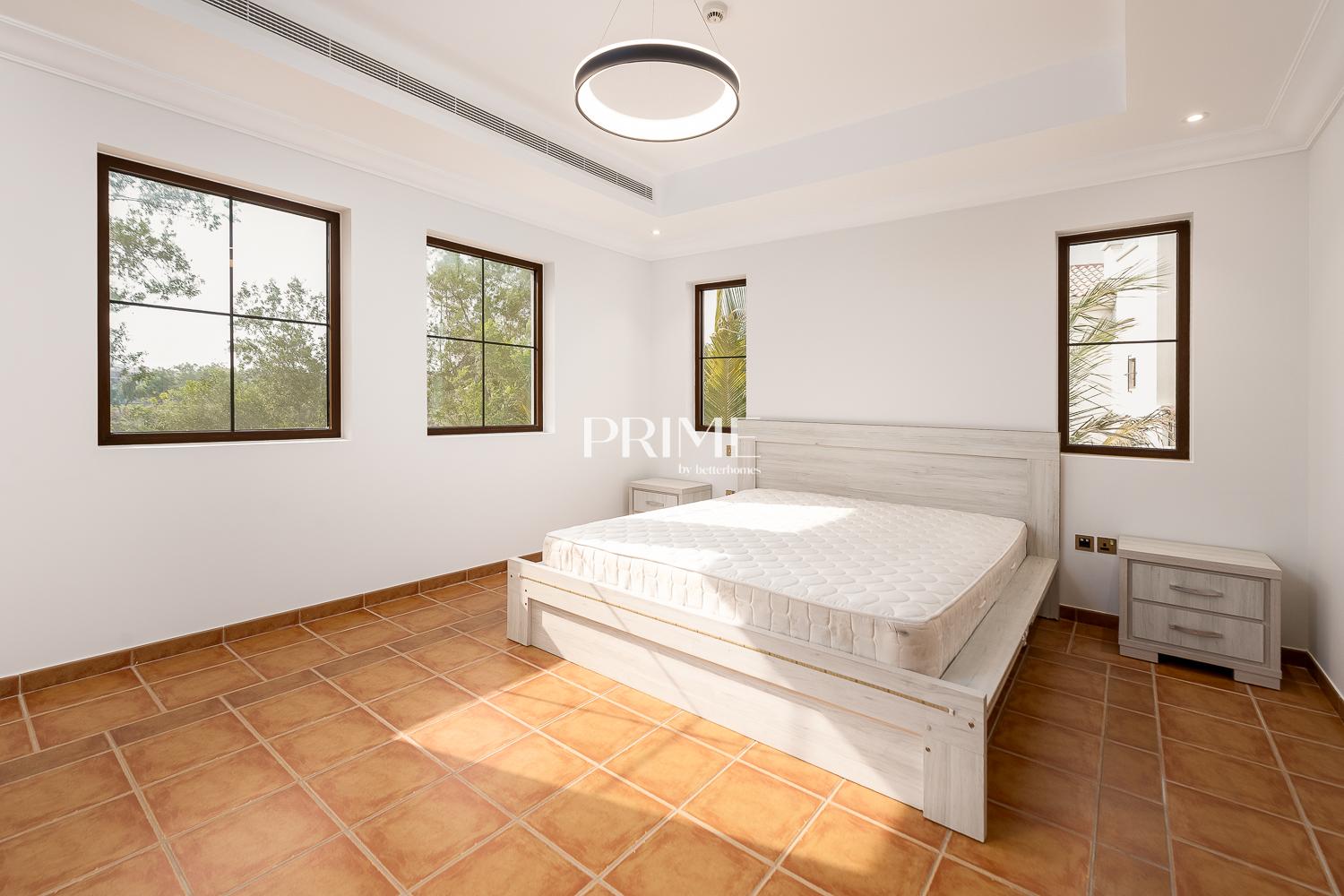 5 Bedrooms Villa in Lime Tree Valley