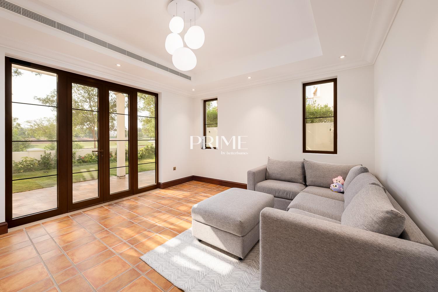 5 Bedrooms Villa in Lime Tree Valley