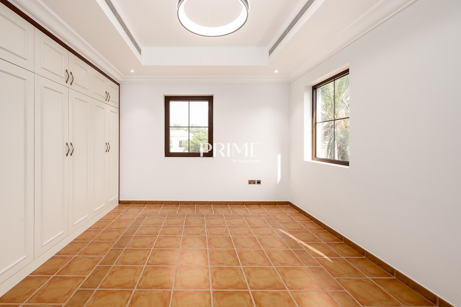 5 Bedrooms Villa in Lime Tree Valley