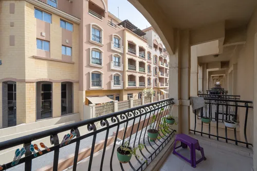 3 Bedrooms Townhouse in Diamond Views 4