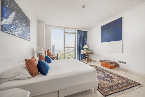 3 Bedrooms Apartment in The Residences JLT