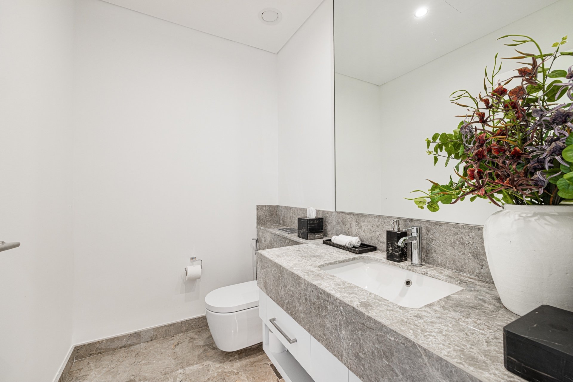 5 Bedrooms Villa in Golf Place 1