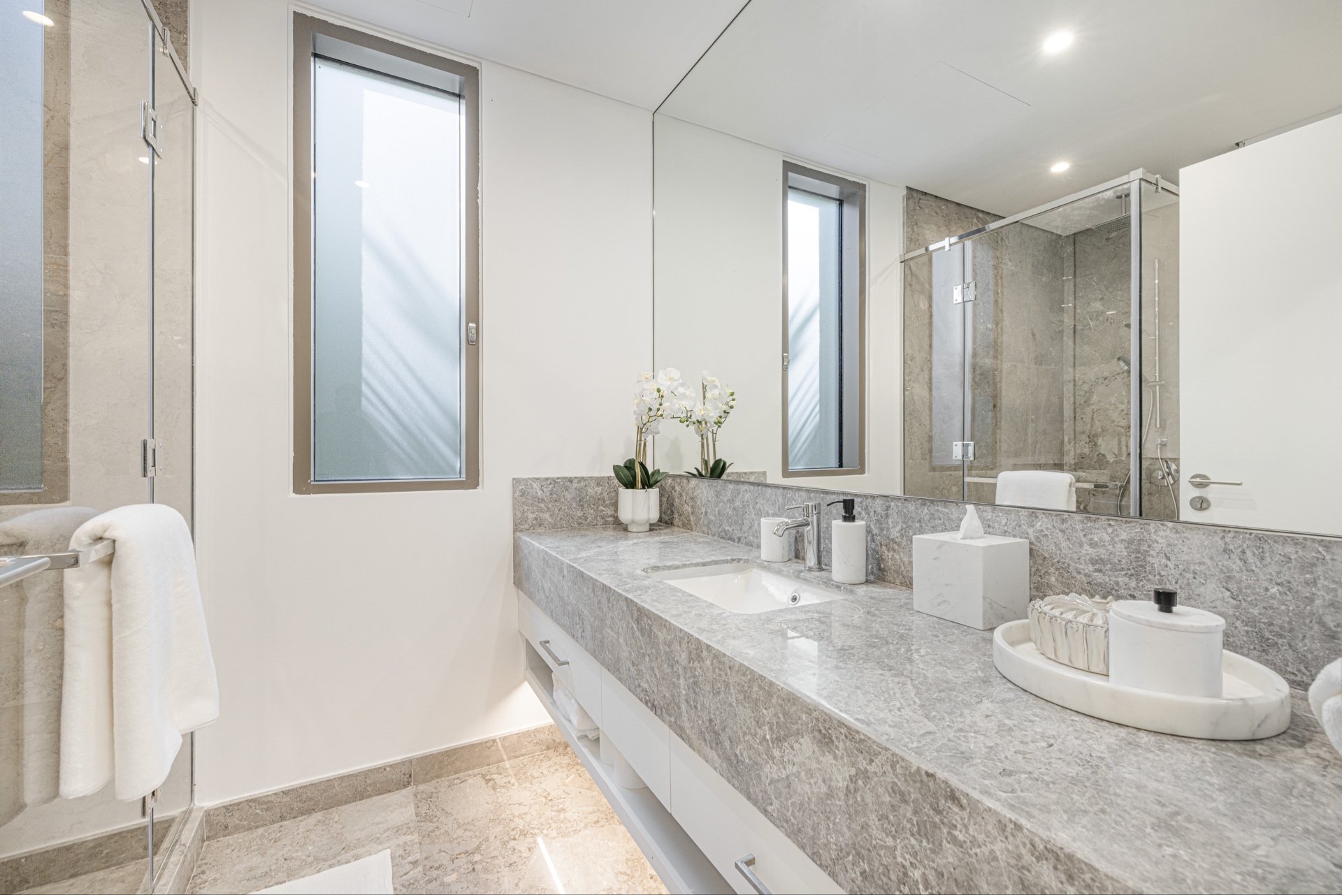 5 Bedrooms Villa in Golf Place 1