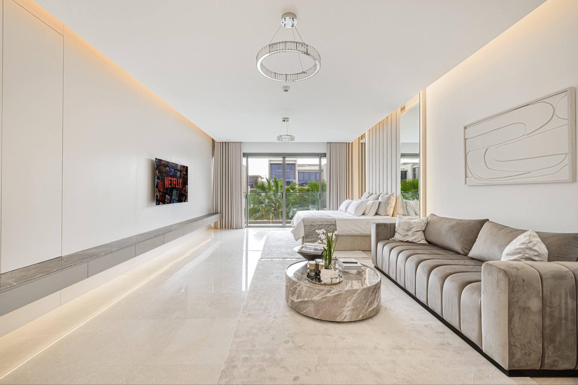 5 Bedrooms Villa in Golf Place 1