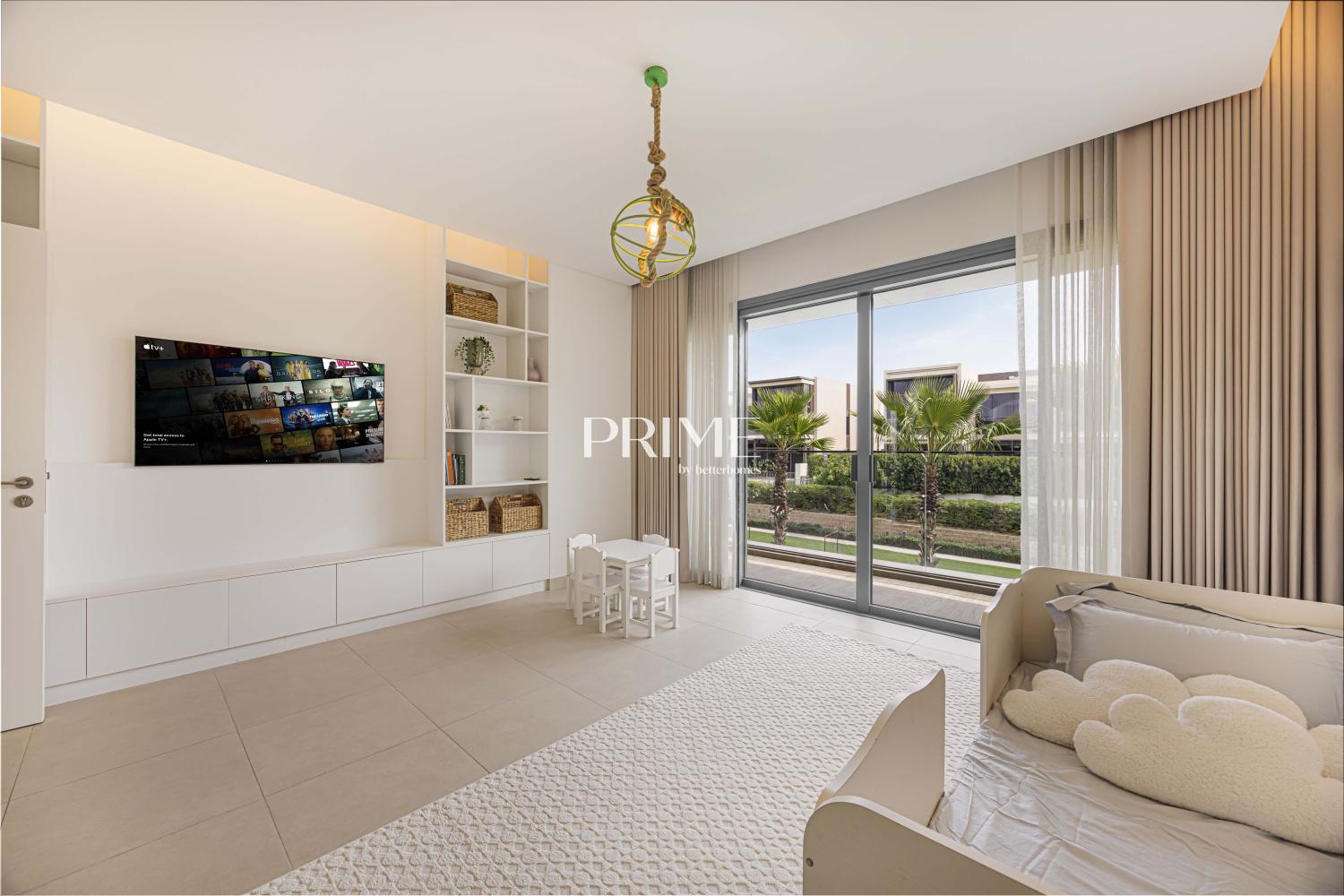 5 Bedrooms Villa in Golf Place 1