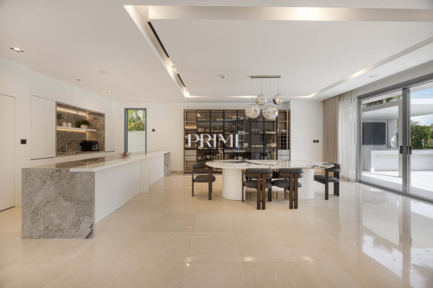 5 Bedrooms Villa in Golf Place 1