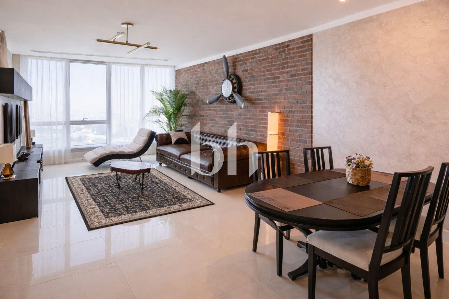 High Floor | Spacious Layout | Iconic Sky Views