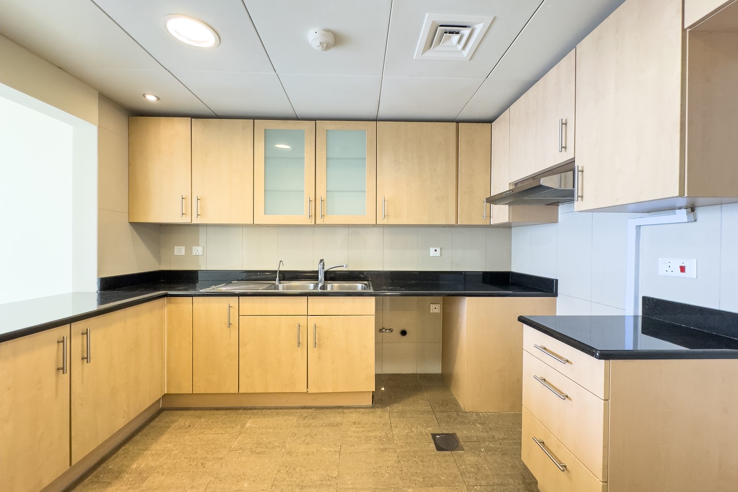 2 Bedrooms Apartment in Sun Tower