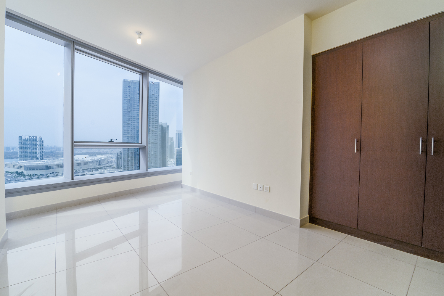 2 Bedrooms Apartment in Sun Tower