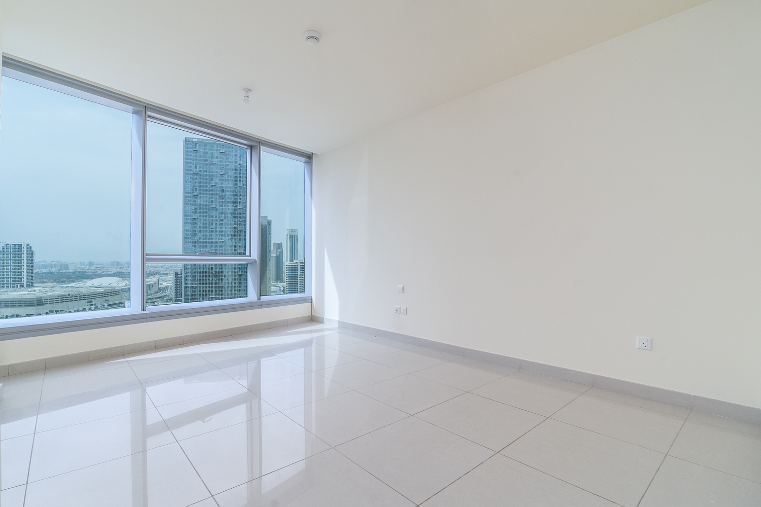 2 Bedrooms Apartment in Sun Tower