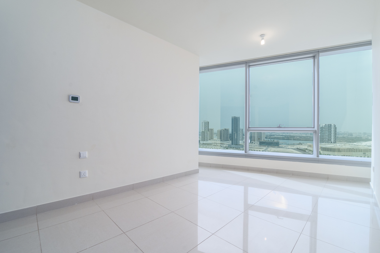 2 Bedrooms Apartment in Sun Tower