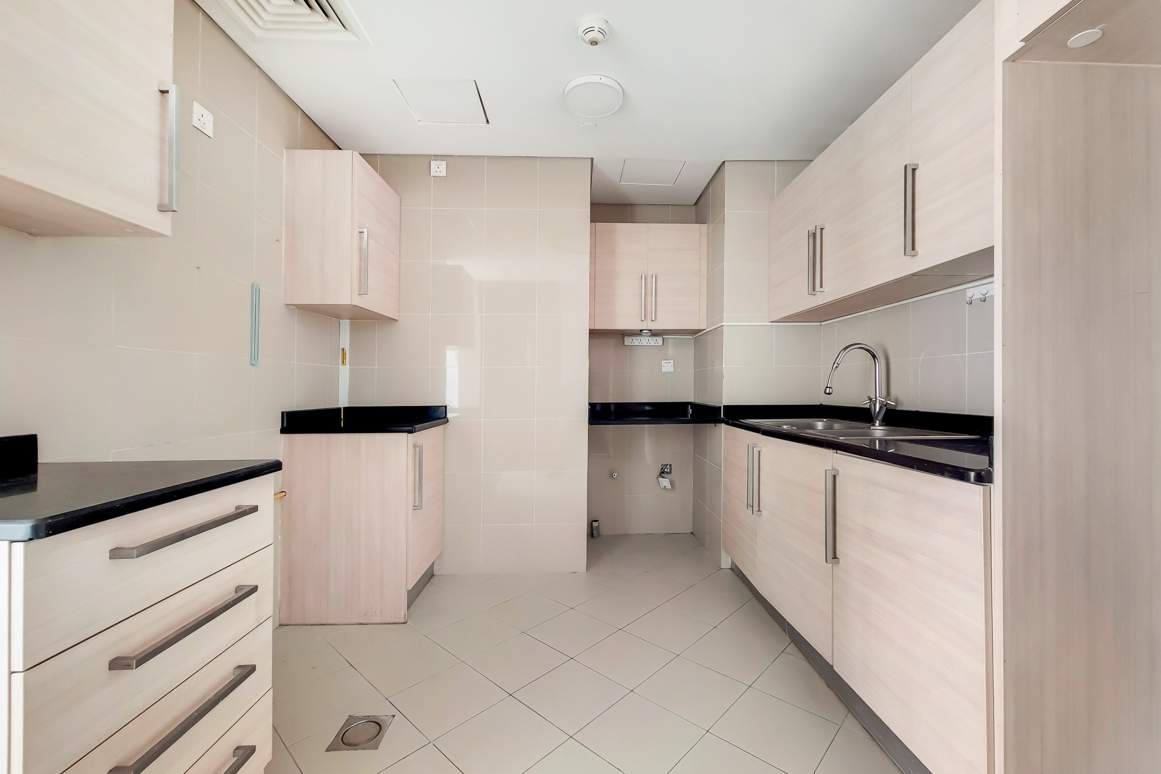 1 Bedroom Apartment in RAK Tower