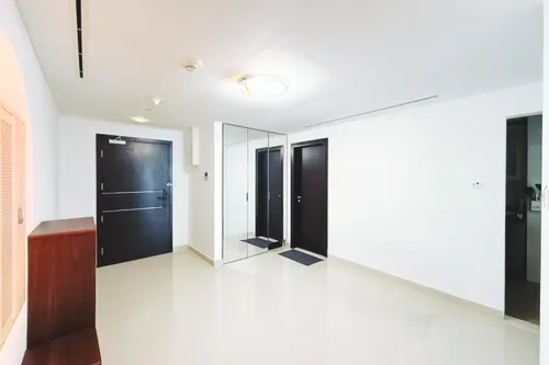 1 Bedroom Apartment in Sky Tower