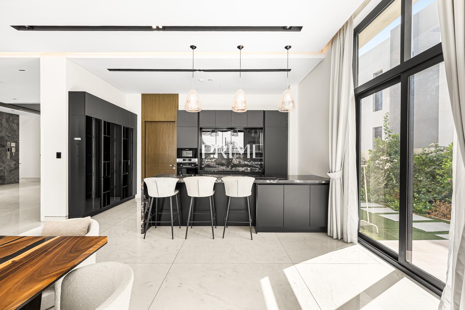 6 Bedrooms Villa in Fairway at Dubai Hills Estate