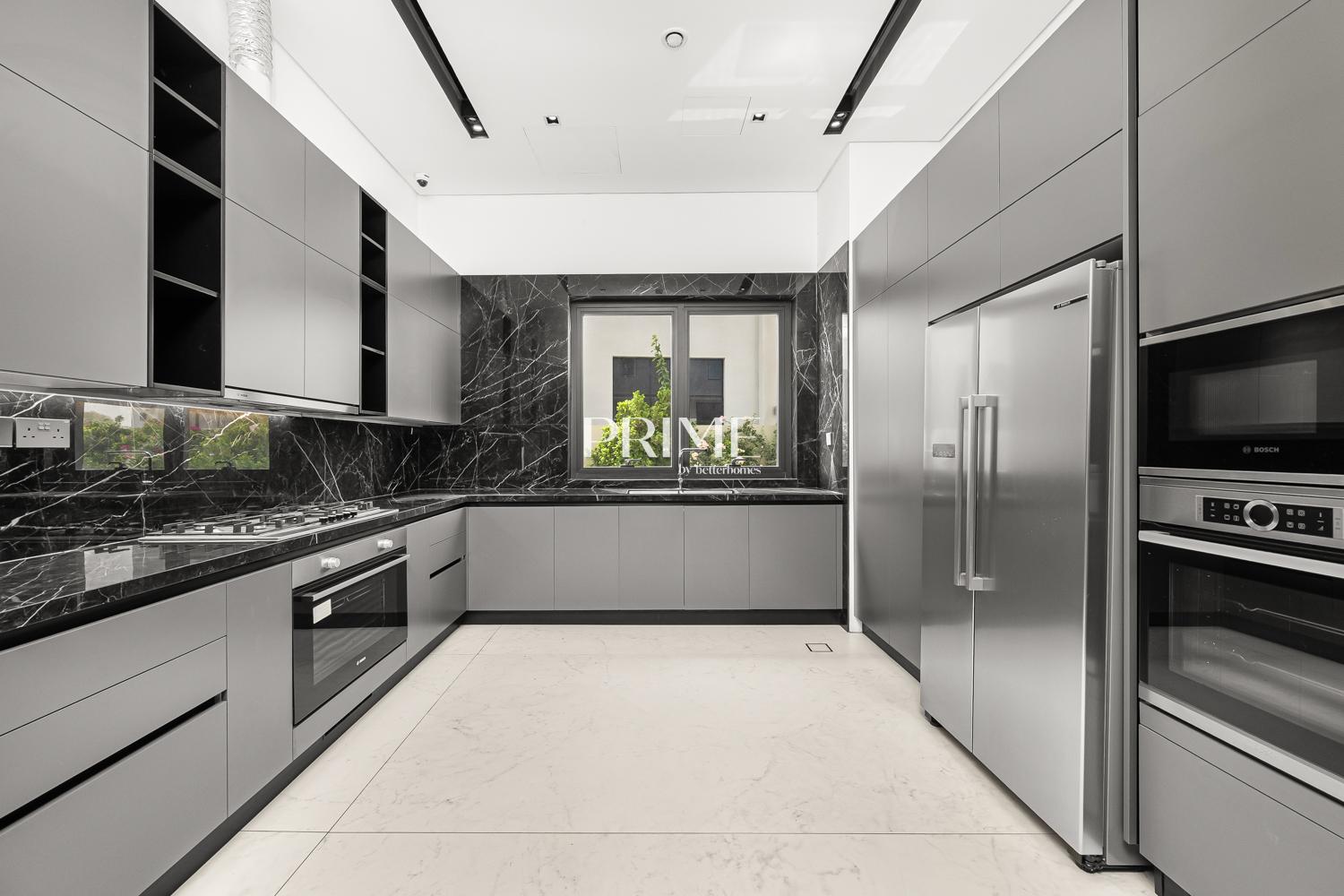 6 Bedrooms Villa in Fairway at Dubai Hills Estate