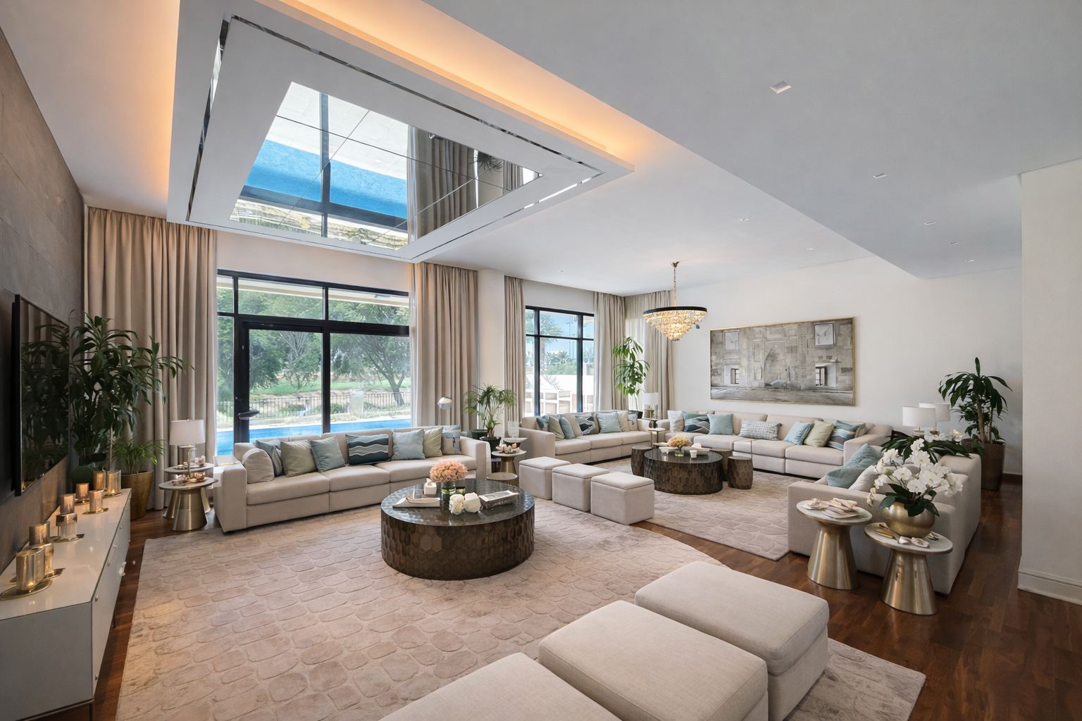 5 Bedrooms Villa in Flora