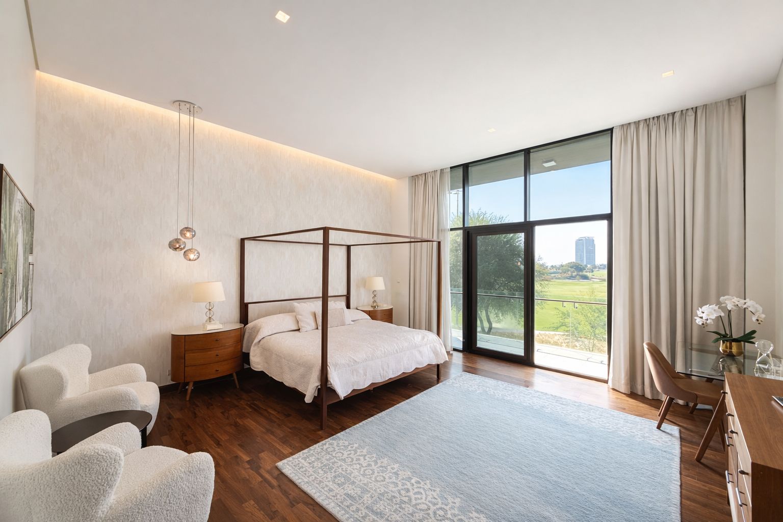 5 Bedrooms Villa in Flora