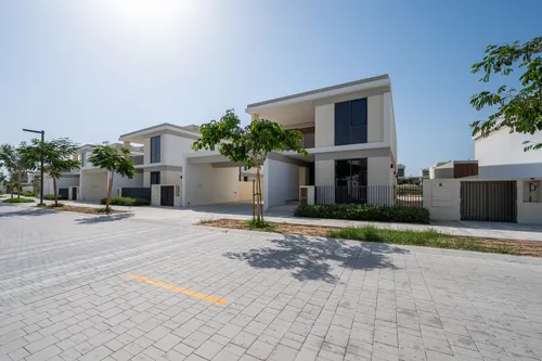 4 Bedrooms Villa in Harmony 3