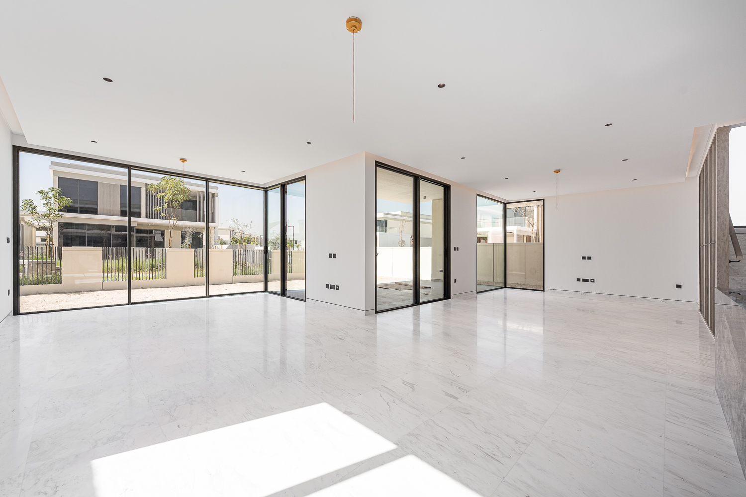 5 Bedrooms Villa in Harmony 3