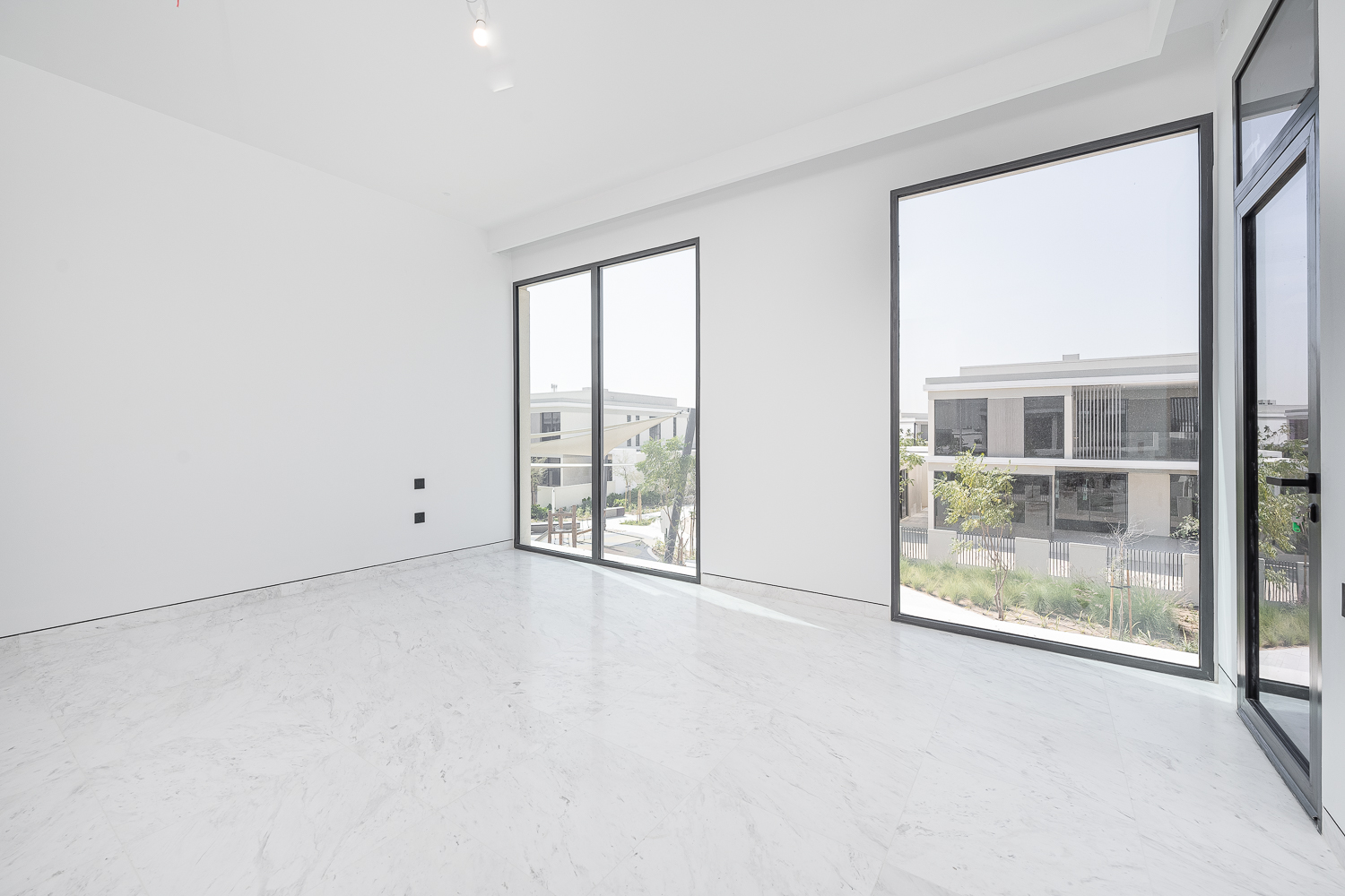 5 Bedrooms Villa in Harmony 3