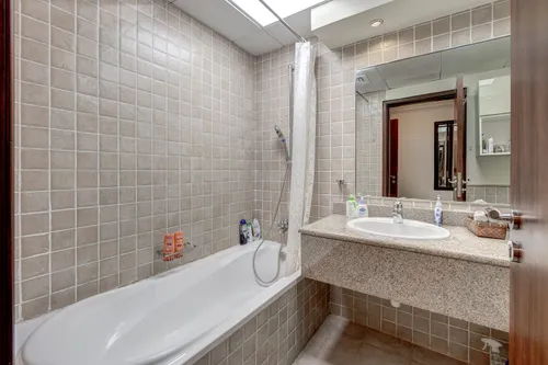 4 Bedrooms Villa in Entertainment Foyer