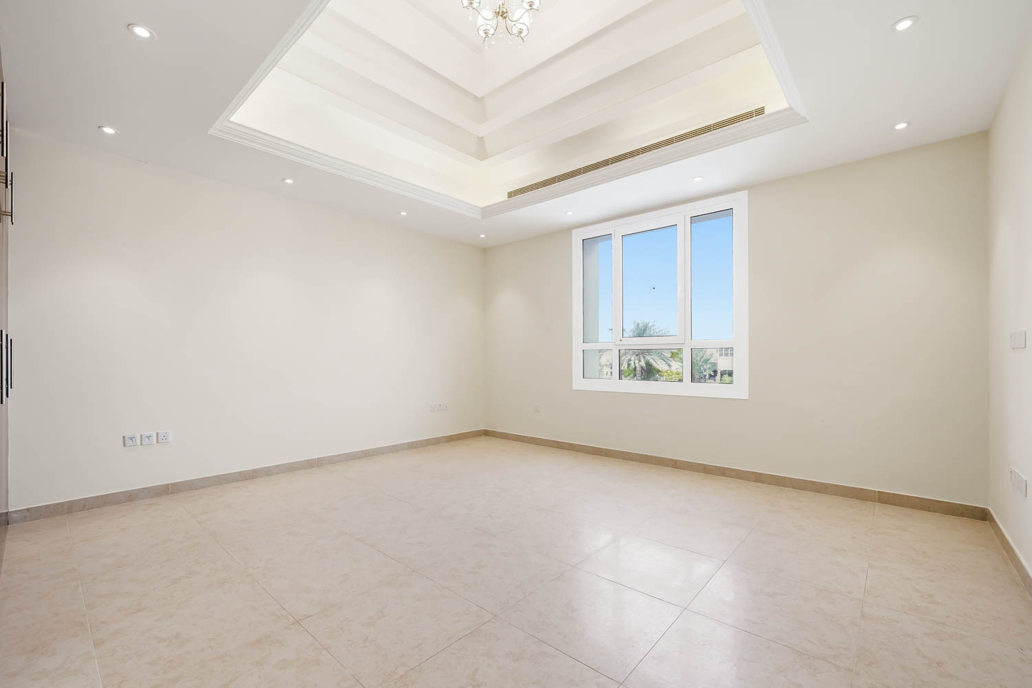 5 Bedrooms Villa in Hacienda