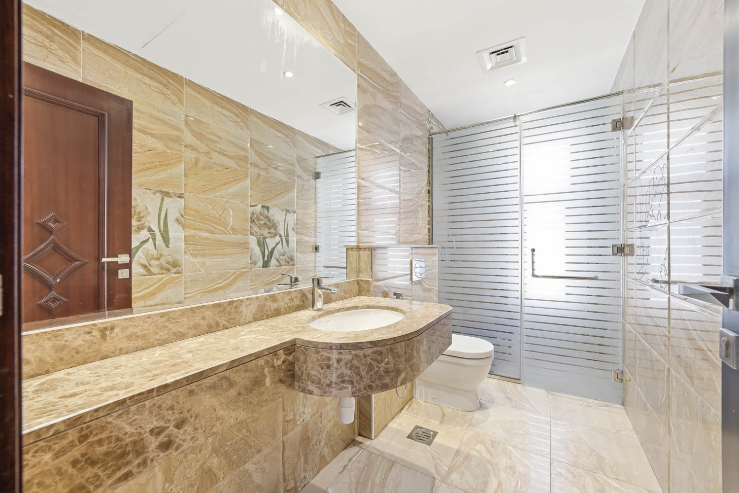 5 Bedrooms Villa in Hacienda