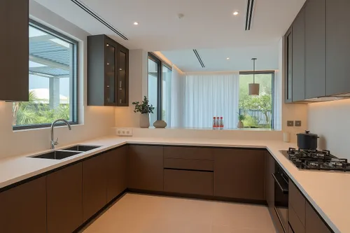 5 Bedrooms Villa in Alaya