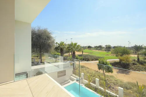 4 Bedrooms Villa in Whitefield 2