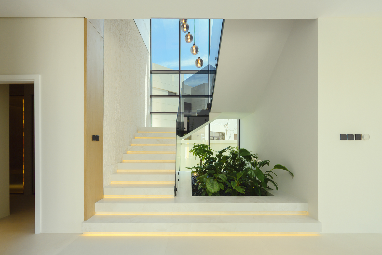 4 Bedrooms Villa in Whitefield 2