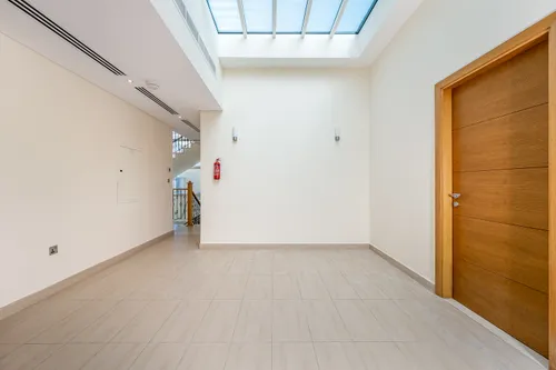 4 Bedrooms Villa in District 9 Legacy Nova