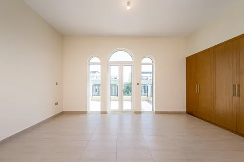 4 Bedrooms Villa in District 9 Legacy Nova