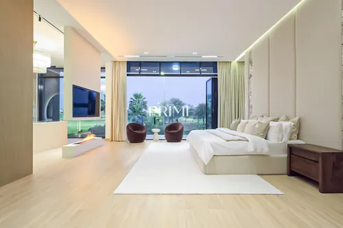 5 Bedrooms Villa in Whitefield 2