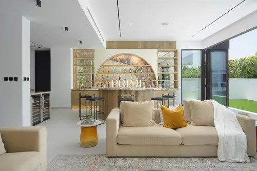 5 Bedrooms Villa in Whitefield 2