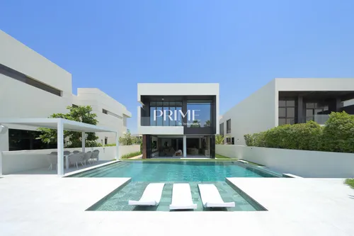 5 Bedrooms Villa in Whitefield 2